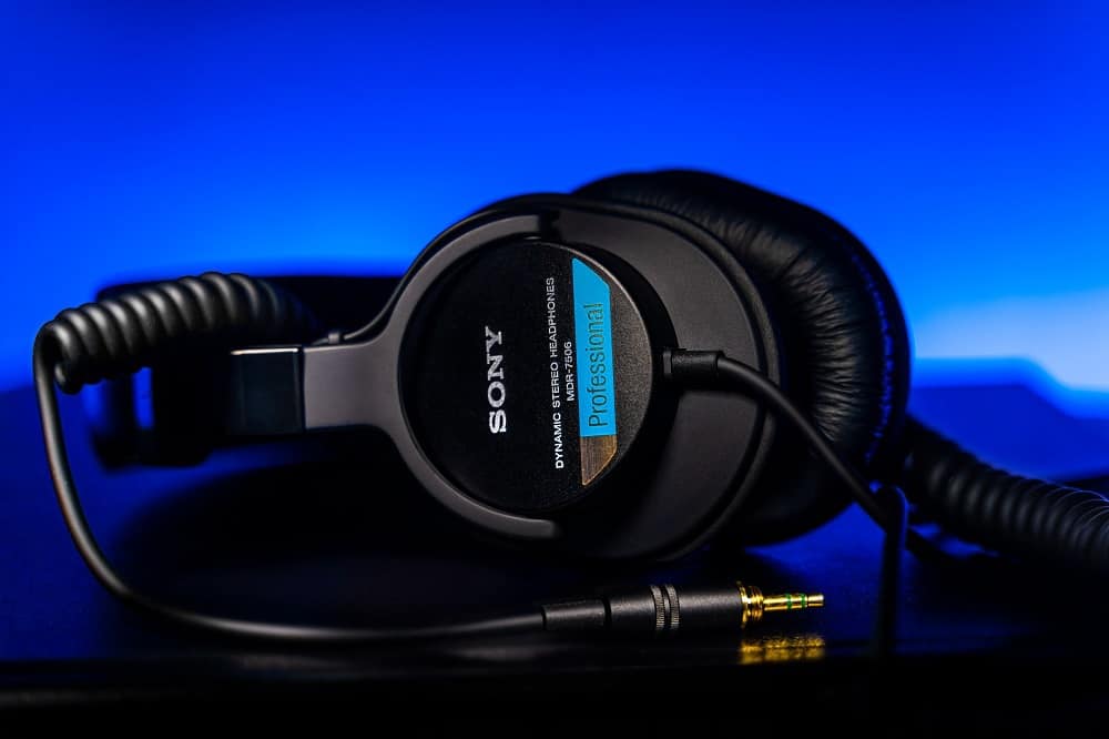 Best Headphones For Podcasting