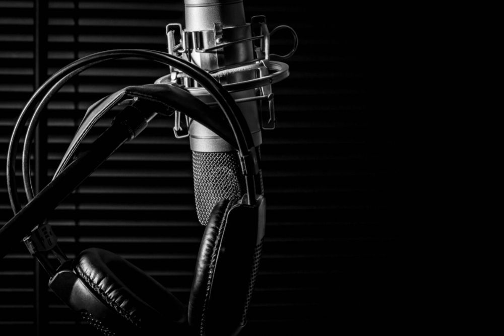 Best Studio Headphones Under $100 - Home Studio Expert