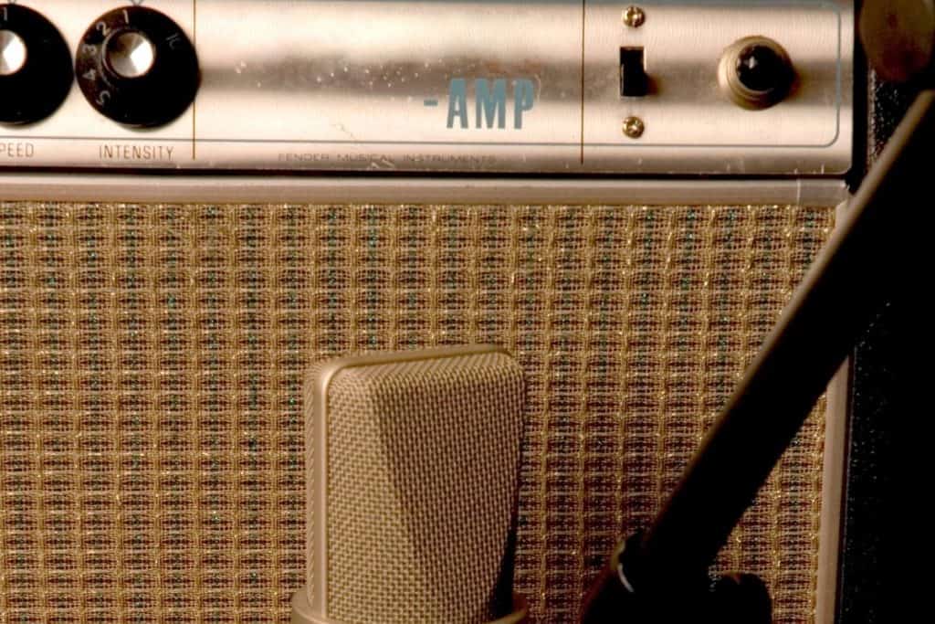 How To Mic A Guitar Amp