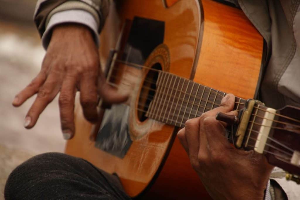 How To Tape Your Fingers For Guitar