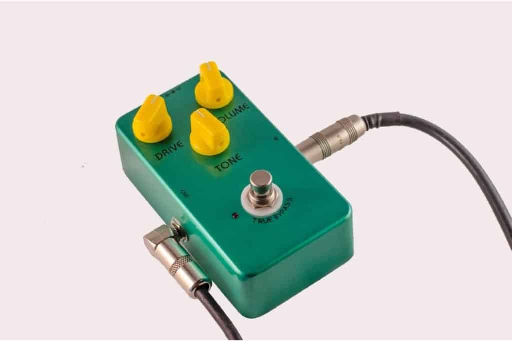 How To Use A Distortion Pedal