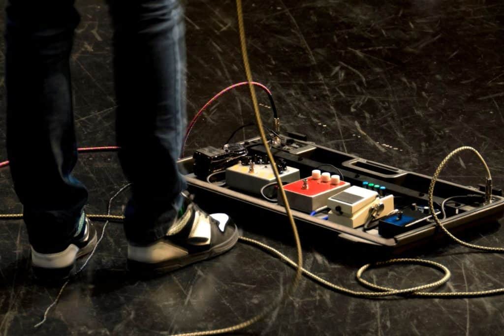 How To Use Guitar Pedals